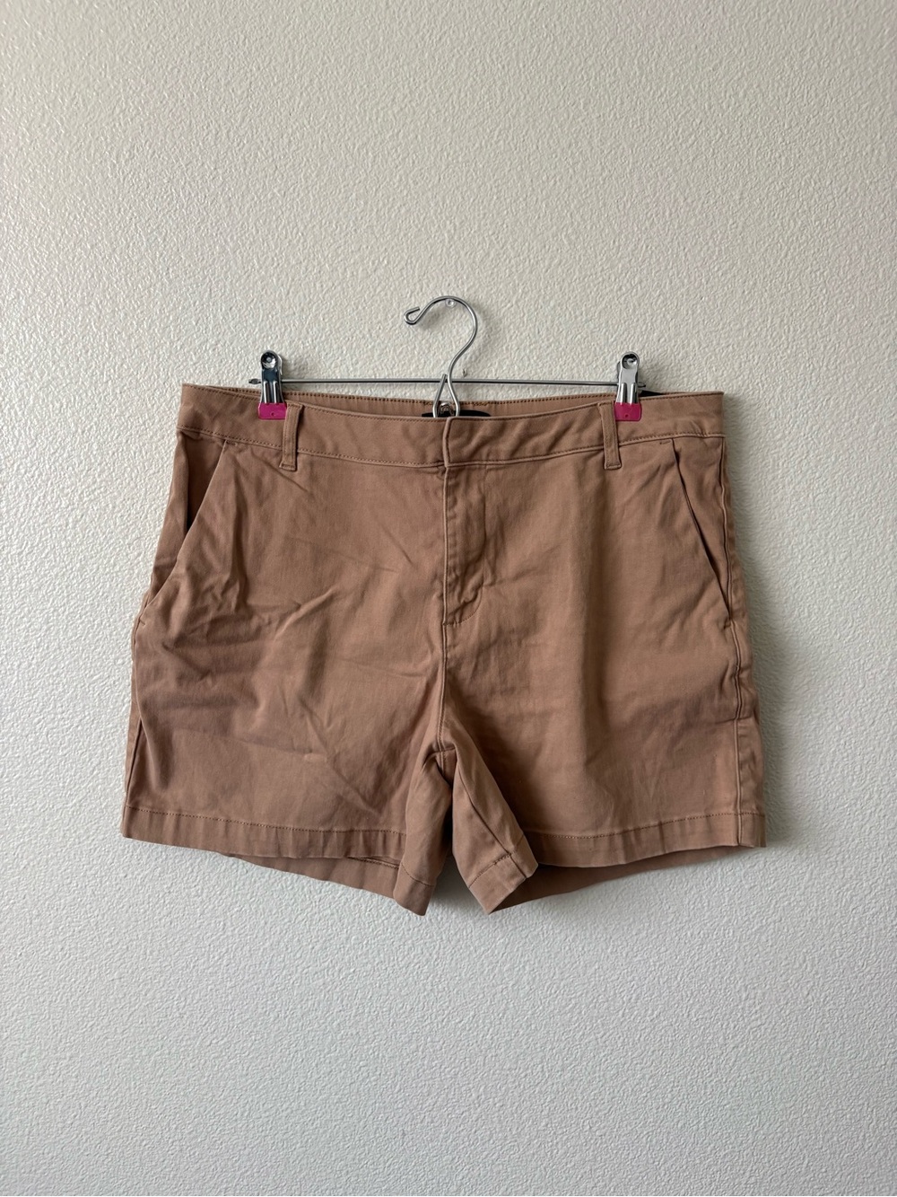 Banana Republic Women's Tan Shorts